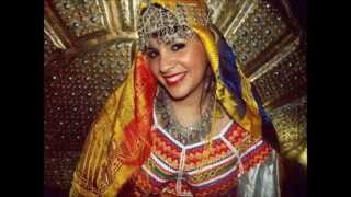 Chanson Kabyle quot Zin Arqaq quot  Spécial fêtes [upl. by Eigger]