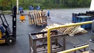 Drunk forklift driver  containers  FAIL [upl. by Reldnahc]