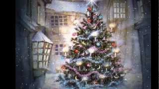 Mon Beau Sapin O Christmas Tree  French Lyrics in Description [upl. by Llewxam]