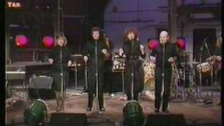 The Manhattan Transfer  quotRoute 66quot Live ABC TV quotFridaysquot 1981 [upl. by Evilc]