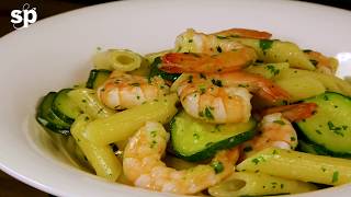 Pasta con zucchine e gamberetti [upl. by Yrian]