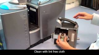 Malvern Mastersizer 3000 Cleaning cell windows [upl. by Ocsisnarf]